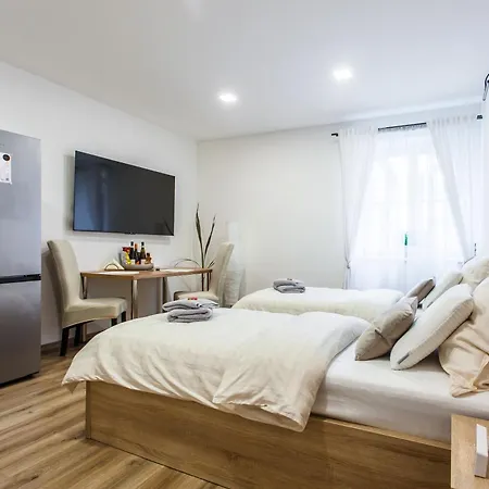 מלון Aparthotel Svitavy סביטאבי