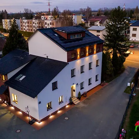 Aparthotel Svitavy * סביטאבי